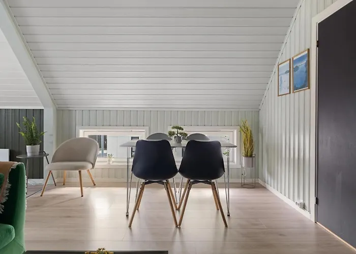 Urban And Stylish In Centre Lejlighed *