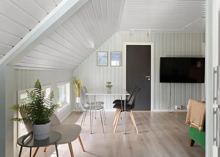 Urban And Stylish In Centre