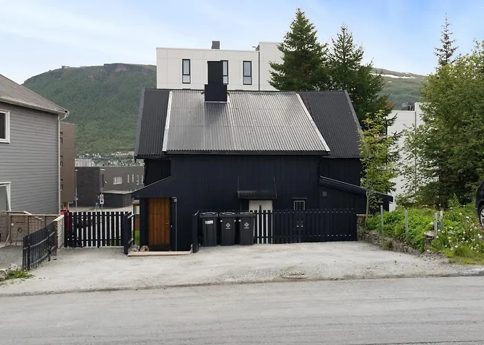 Urban And Stylish In Centre Lejlighed